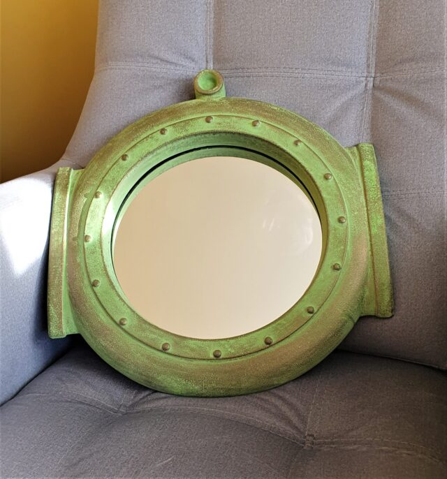 Интерьерное зеркало Акваланг 3 в лофт стиле