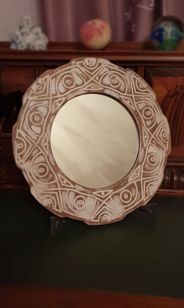 Зеркало в этническом стиле Лапландия