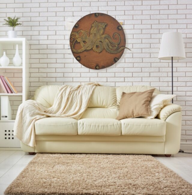 Картина Тальман в интерьере гостиной в стиле лофт