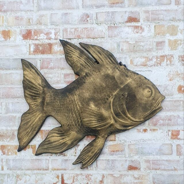 Объемная фигура Рыба из гипса для панно латунь